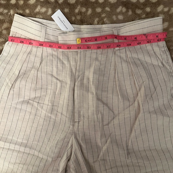 NEW Banana Republic - Linen-Blend Stripe Trouser Short - Picture 4 of 10